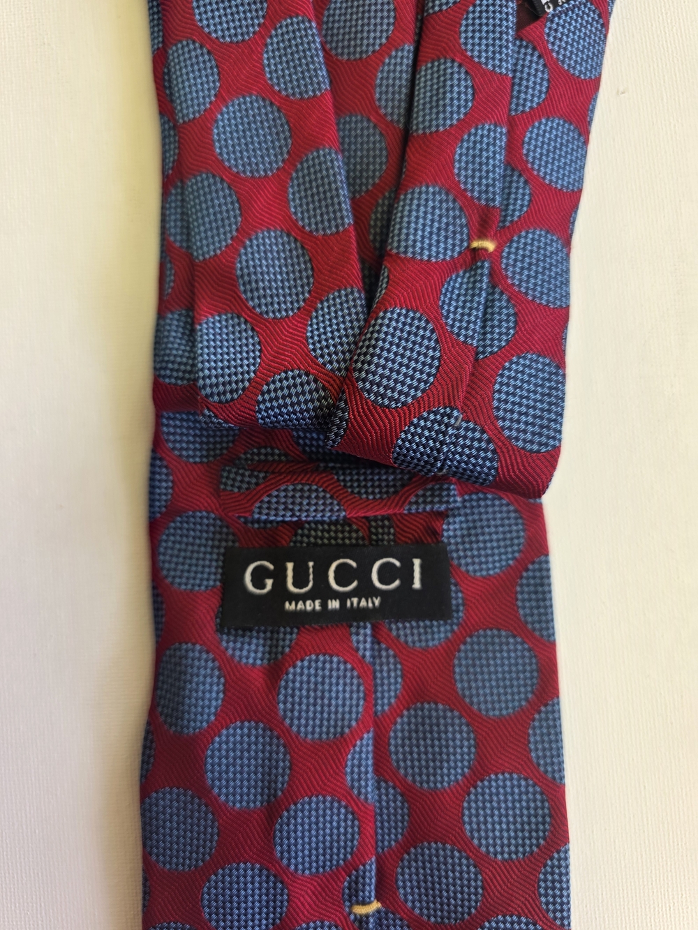 Authentic Gucci Silk Tie with Blue Polka Dot Pattern Modern Design